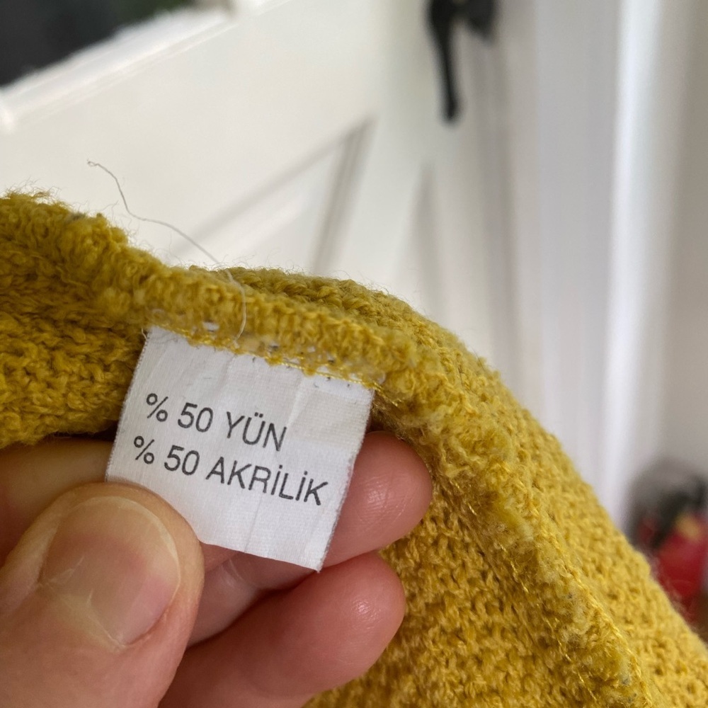 Women's Cardigan - Picture 9 of 13